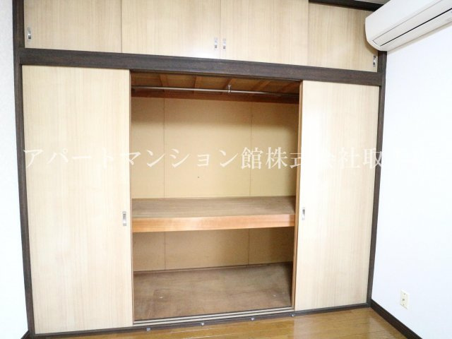 サンヒルズAの収納