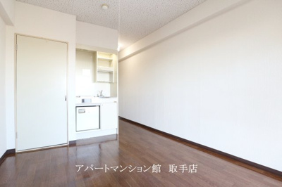 【居間・リビング】 | たかなかビル