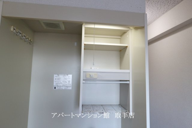 たかなかビルの収納