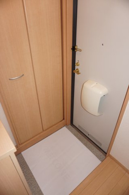 【玄関】 | 山手ヒルズ壱番館 | 山手ヒルズ壱番館　玄関