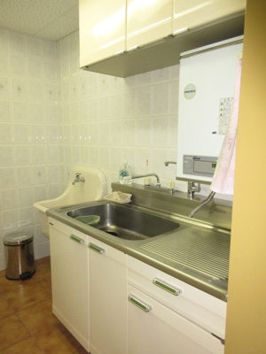 【その他共用部分】 | 磯上エリアの角地事務所ビル | ミニキッチン