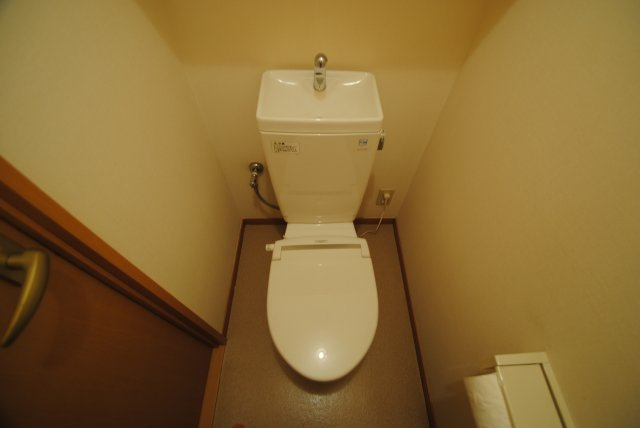 ドミールパレス櫛原のトイレ|同タイプ別室（イメージ写真）