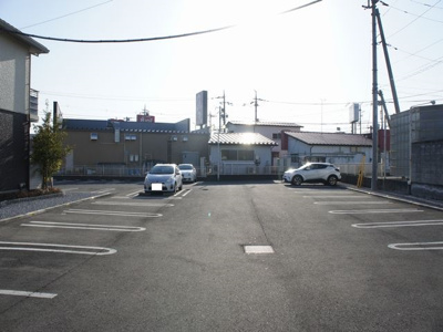 【駐車場】 | ヴィコロ壱番館 | 駐車場2台可能です♪