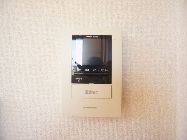 【セキュリティ】 | グリーンパールＢ | 訪問者の確認ができるTVドアホン付きです♪