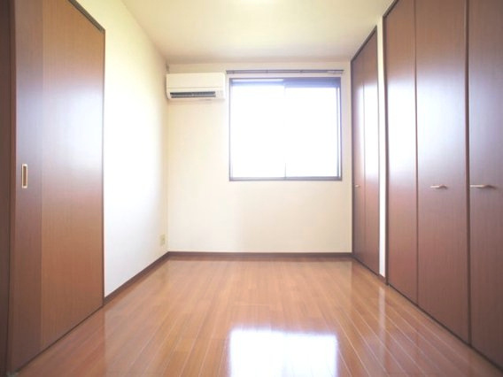 【子供部屋】 | グリーンパールＢ | お部屋がスッキリ！充実収納付きです♪