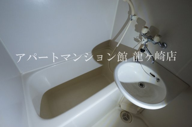 ウッディパレスフジⅡの浴室