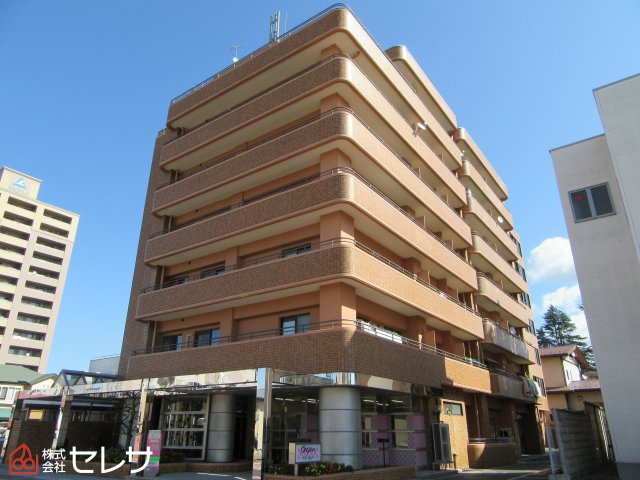朝日プラザ緑町の外観