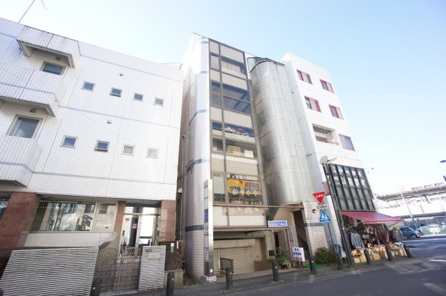 柴田ビルの外観