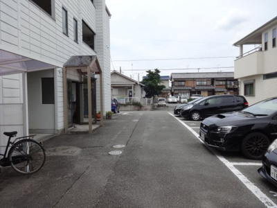 【駐車場】 | コーポマスヤ | 駐車場１台込み！