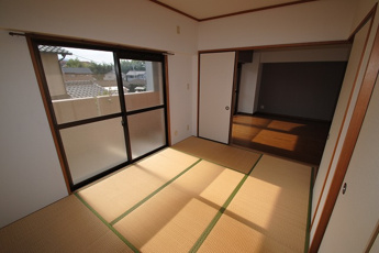 【寝室】