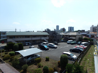【駐車場】