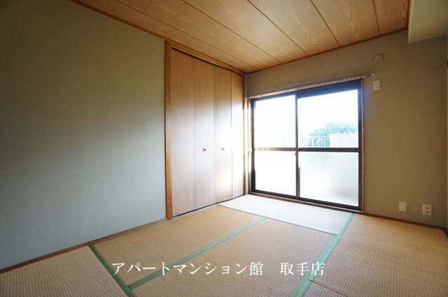 ソレーユ大海の和室