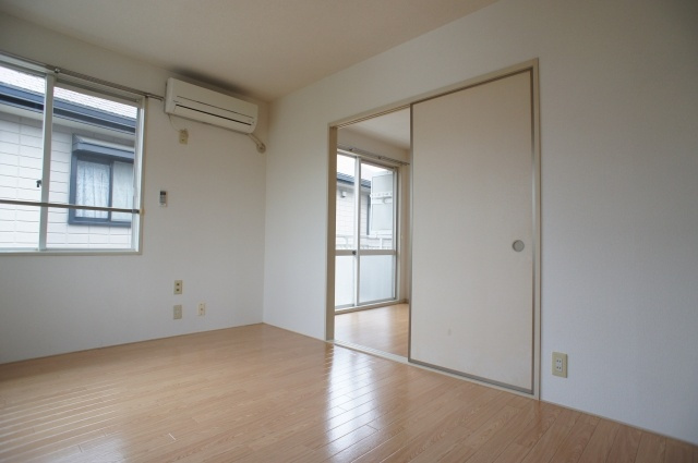 シティコーポの洋室