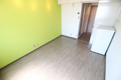 【寝室】 | リバティー板宿