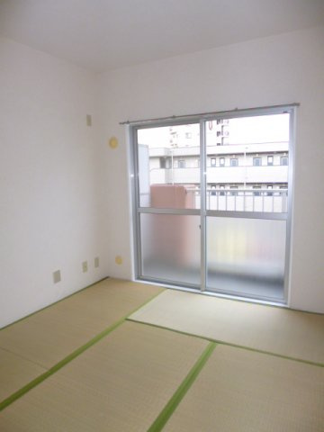 サンパークハイツの和室