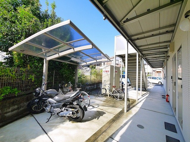 アムール Halekulaniのその他共用部分|自転車置き場