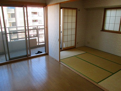【居間・リビング】 | ドルフィンズマンション須磨