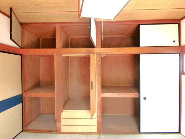 茂原市東郷K貸家の収納