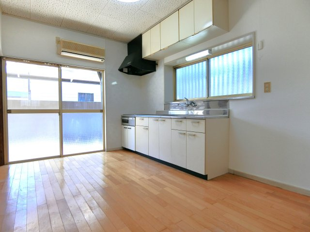 茂原市東郷K貸家のキッチン