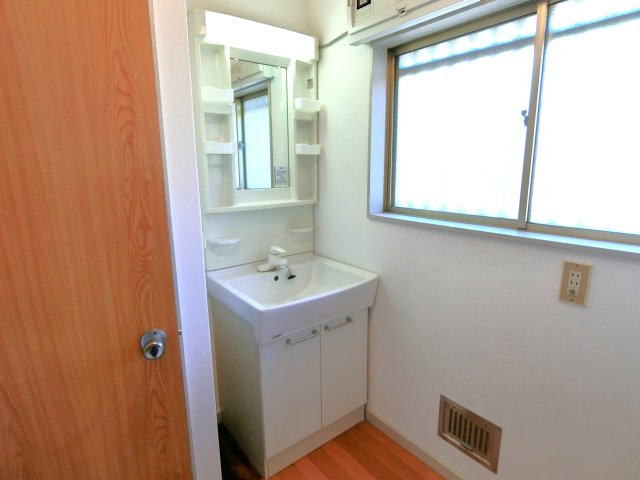 茂原市東郷K貸家の洗面所