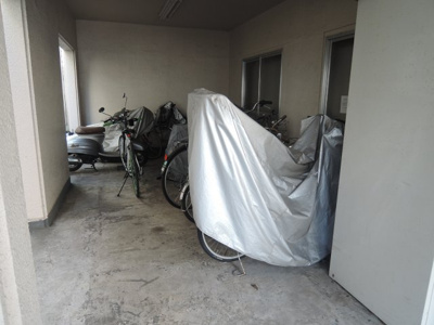 【その他共用部分】 | ユニライフ鷺沼 | バイク・自転車置場