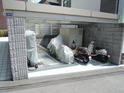 【その他共用部分】 | クオス神ノ木公園ヴューステージ | バイク置場