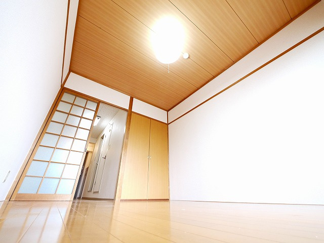 シャトレ信楽の寝室