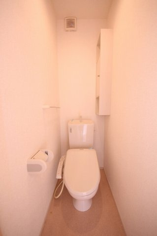 エレガンスＢ棟のトイレ|清潔感のあるトイレです