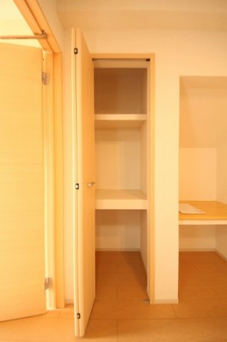 エレガンスＢ棟の収納|収納豊富です