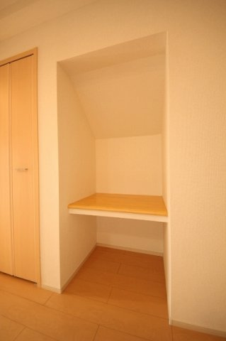 エレガンスＢ棟の収納|大きなスペースがあり、収納には困りません