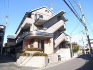 ベレッツァ灰塚の画像