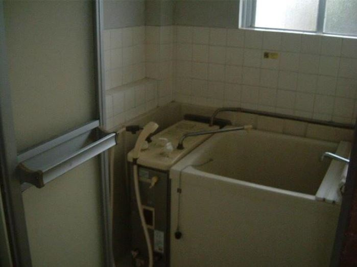 コーポだしやまの浴室