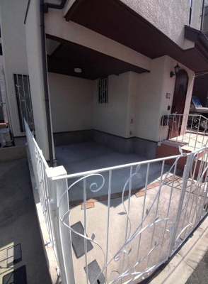 【エントランス】 | 矢来町戸建