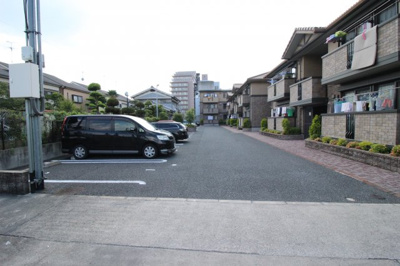 【駐車場】 | グラン・シャリオ萱振　B棟