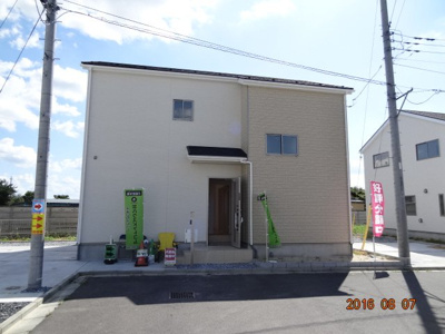 【前面道路含む現地写真】 | 加須市大越　新築分譲住宅全１1棟