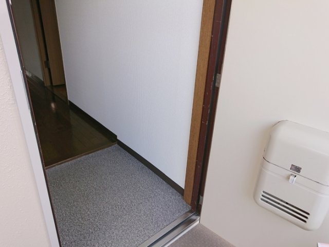 シルトクレーテ青山の玄関