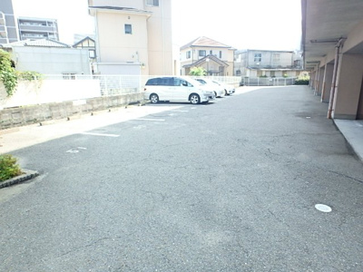 【駐車場】 | シルトクレーテ青山