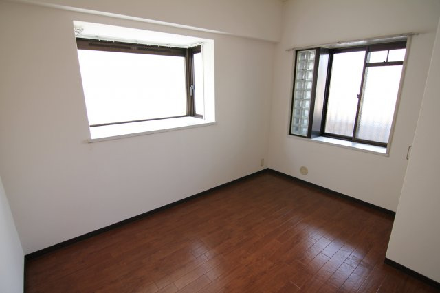 【洋室】 | ハーゲンベルグ立花