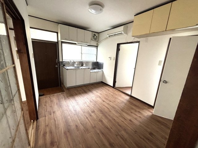 【居間・リビング】