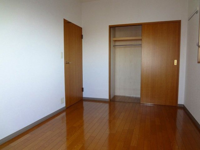 【寝室】 | Comfort大井手 | ※別室同型タイプ