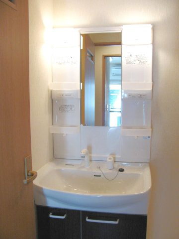 SRビルの洗面所|※写真は同タイプの別室になります