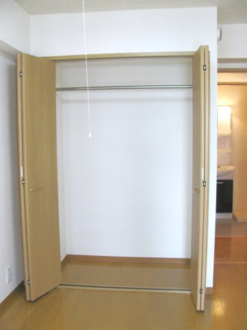 SRビルの収納|※写真は同タイプの別室になります