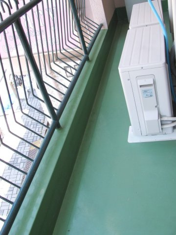 SRビルのバルコニー|※写真は同タイプの別室になります