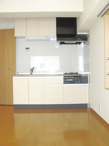 SRビルのキッチン|※写真は同タイプの別室になります