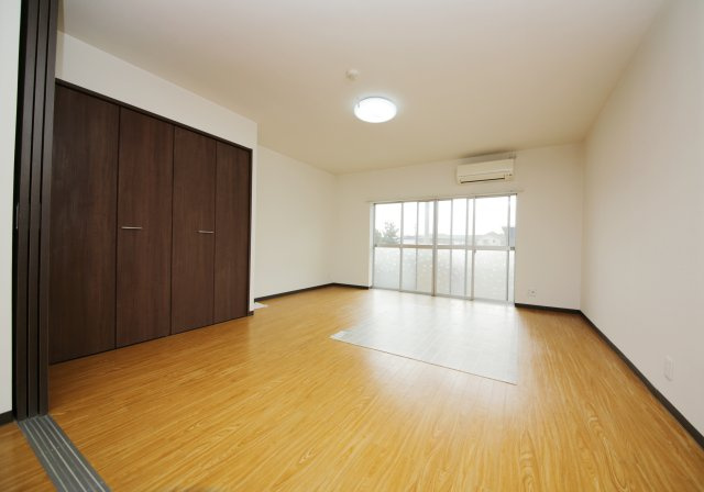 清城ハイツの洗面所