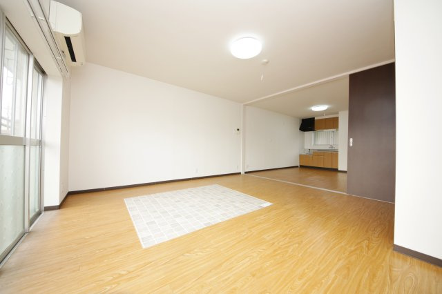 清城ハイツの浴室