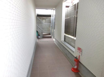 【その他共用部分】 | ディアコート蒼空～SORA～ | 奥に階段があります☆