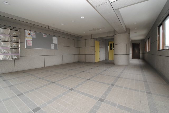 グリーンビル旗崎のエントランス