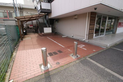 【駐車場】 | フラワーマンション