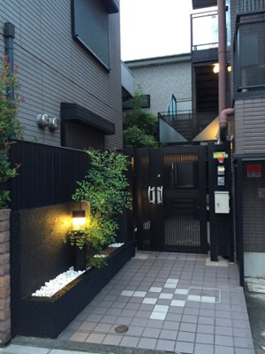 【エントランス】 | レジデンス矢来町